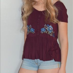 American eagle top size small